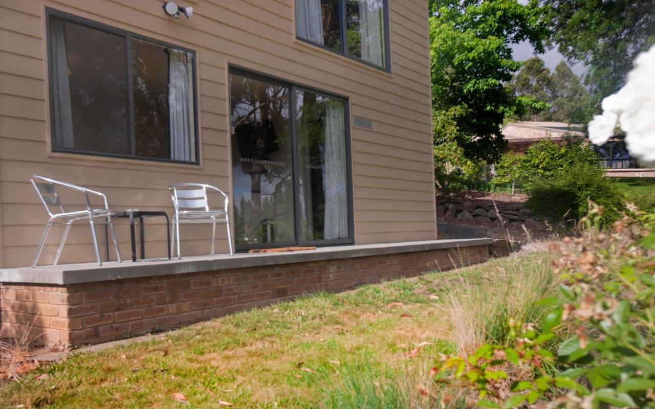 The Shingles Riverside Cottages New Norfolk Esterno foto